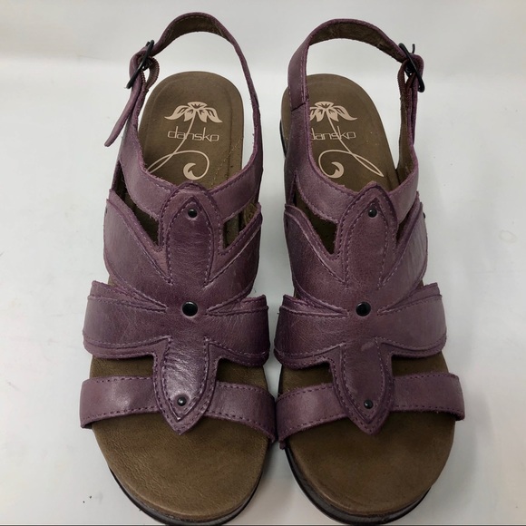 Sold! Dansko Leather Flower Wedge Sandel - Picture 2 of 8